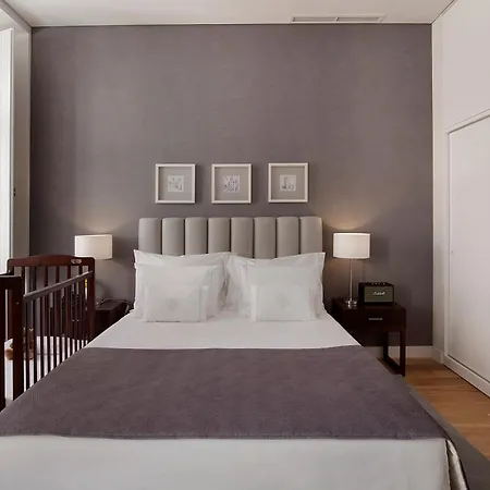 Grape Harbor Prata Aparthotel 4*