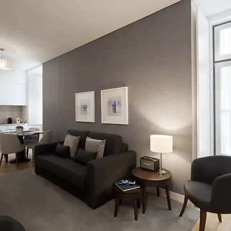 Grape Harbor Prata 4*