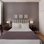 Grape Harbor Prata Apartahotel 4*